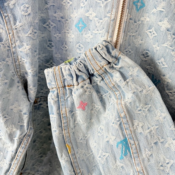 Louis Vuitton Monogram Detail Hooded Denim Jacket In A Light Blue Wash - Picture 3 of 8